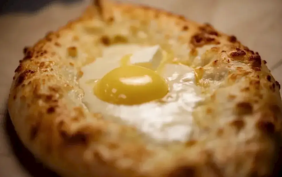 Хачапури по-аджарски